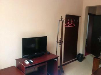 Baoxing Express Hotel - Tientsin Dış mekan fotoğraf